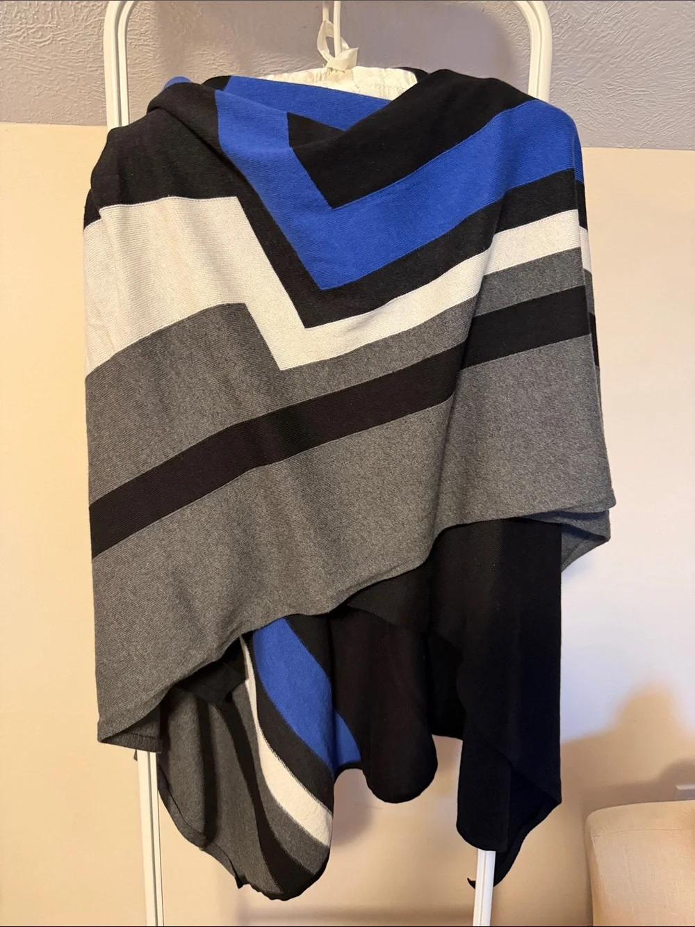Coldwater Creek geometric blue black cotton rabbit hair blend wrap with - OS
